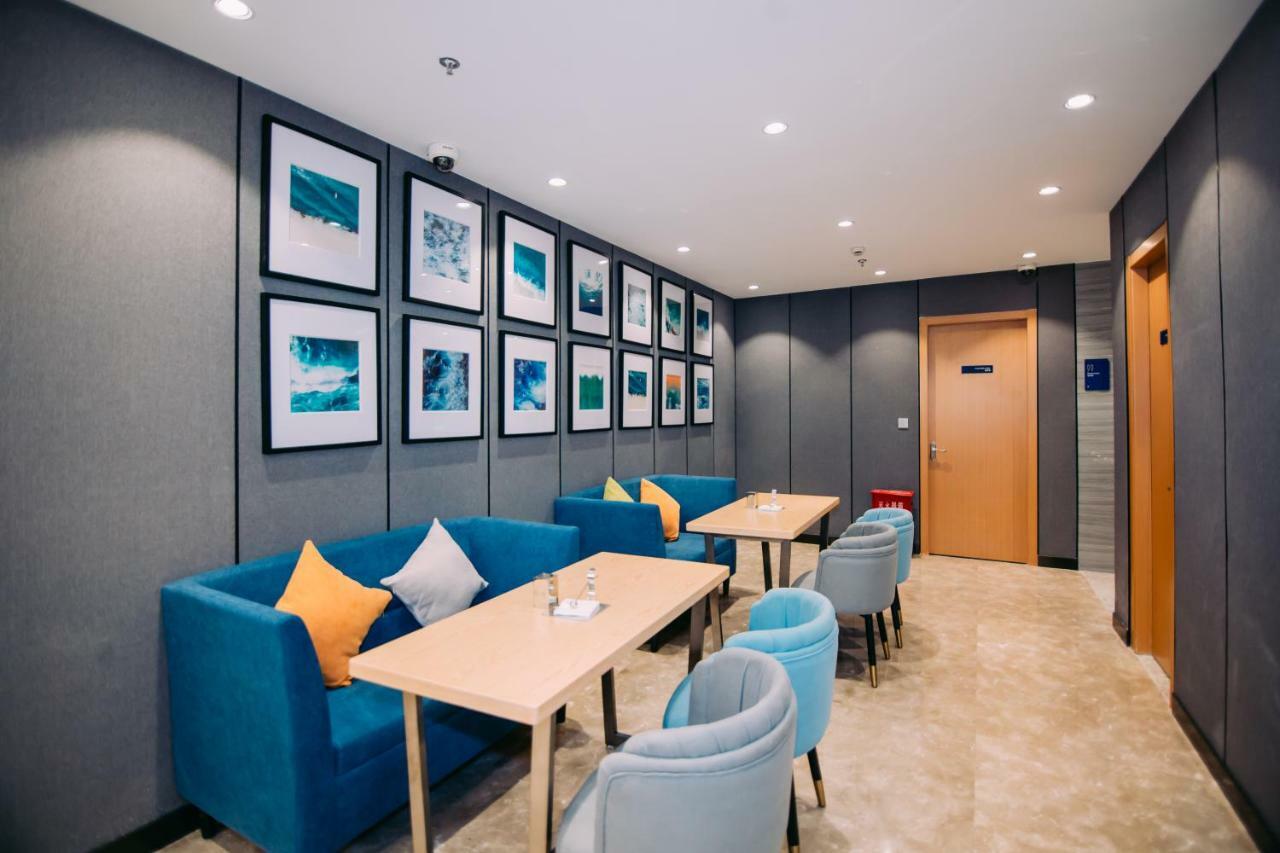 Kyriad Marvelous Hotel Shanghai Jiading Baolong Plaza Branch מראה חיצוני תמונה