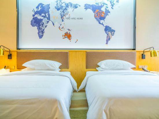 Kyriad Marvelous Hotel Shanghai Jiading Baolong Plaza Branch מראה חיצוני תמונה